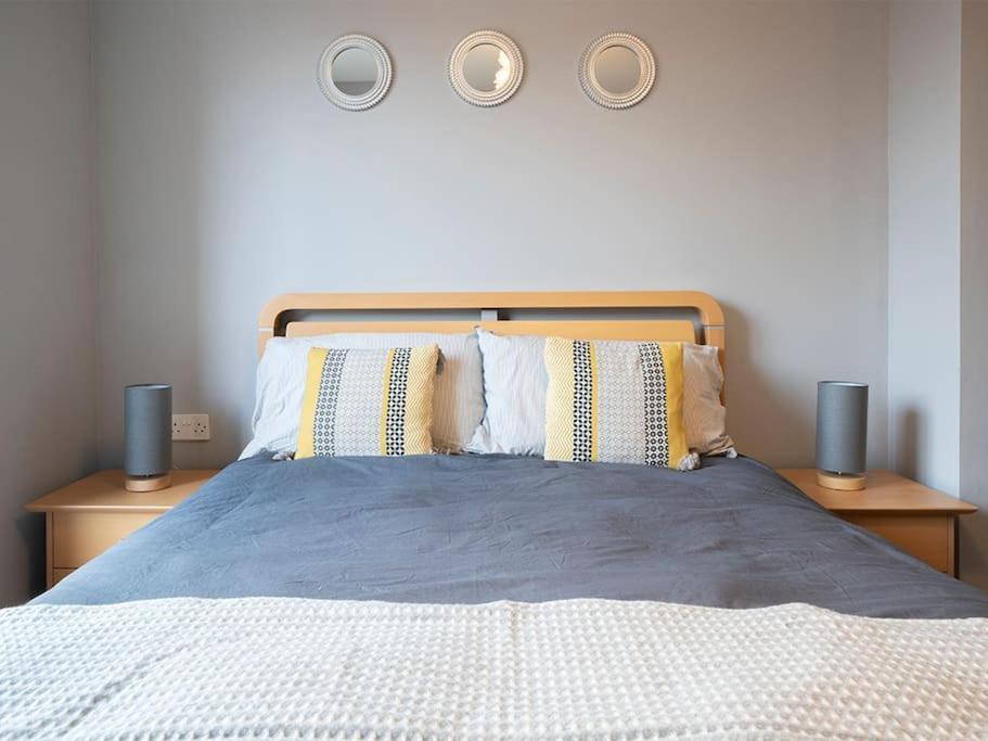 Lovely 2 Bedroom Apt At Ormeau Park W/ Free Parking Belfast Dış mekan fotoğraf